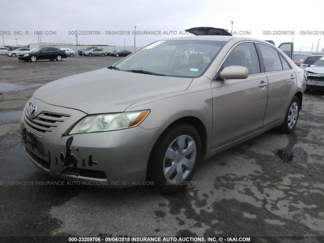 4T1BK46KX8U069636 - 2008 TOYOTA CAMRY LE/XLE/SE Алтын фото 2