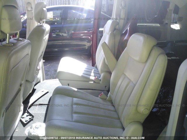 2A4RR8DX5AR330267 - 2010 CHRYSLER TOWN & COUNTRY TOURING PLUS RED photo 8