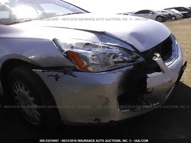 JHMCM56117C011692 - 2007 HONDA ACCORD VALUE SILVER photo 6