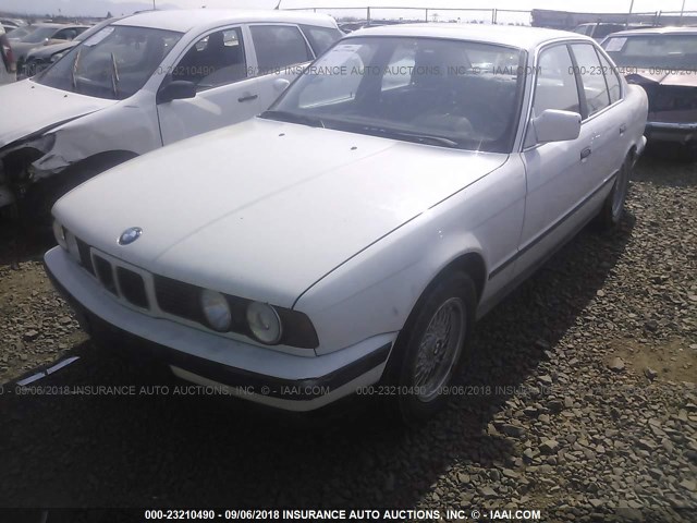 WBAHD2314KBF61073 - 1989 BMW 535 I AUTOMATIC 白色 照片 2