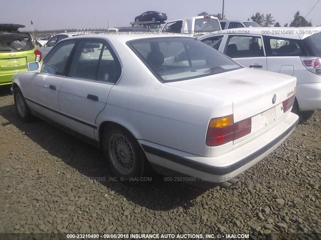 WBAHD2314KBF61073 - 1989 BMW 535 I AUTOMATIC 白色 照片 3