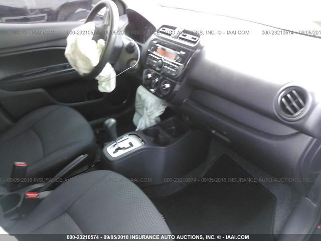 ML32F3FJ4HHF05955 - 2017 MITSUBISHI MIRAGE G4 ES Rojo foto 5