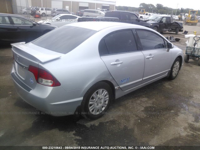 1HGFA465X9L000876 - 2009 HONDA CIVIC GX SILVER photo 4