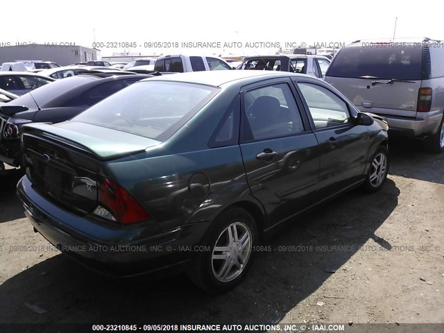 1FAFP34381W313216 - 2001 FORD FOCUS SE/SE SPORT GREEN photo 4