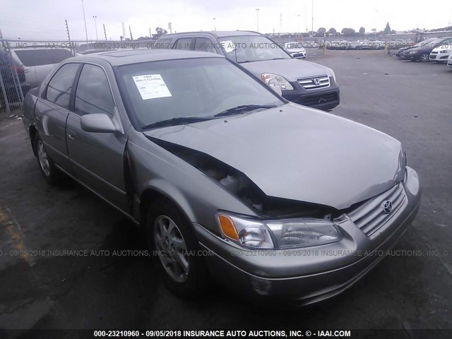 JT2BF22K3X0151466 - 1999 TOYOTA CAMRY LE/XLE GRAY photo 1
