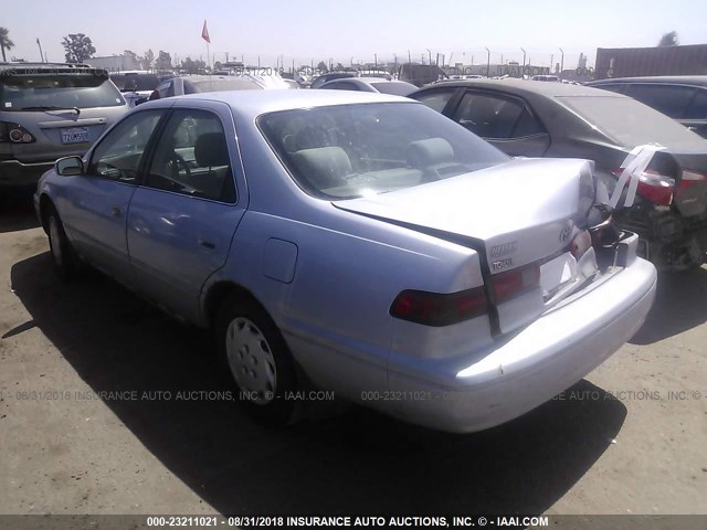 4T1BG22K6VU151421 - 1997 TOYOTA CAMRY CE/LE/XLE 浅蓝色 照片 3