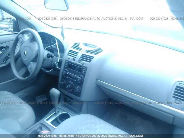 1G1ZT52805F310340 - 2005 CHEVROLET MALIBU LS Ақ фото 5