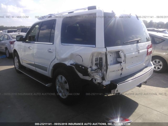 5LMJJ2J51AEJ05814 - 2010 LINCOLN NAVIGATOR 白色 照片 3
