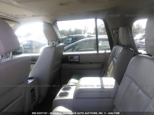 5LMJJ2J51AEJ05814 - 2010 LINCOLN NAVIGATOR 白色 照片 8