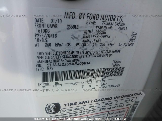 5LMJJ2J51AEJ05814 - 2010 LINCOLN NAVIGATOR 白色 照片 9