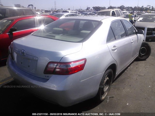 4T1BE46K37U092794 - 2007 TOYOTA CAMRY NEW GENERAT CE/LE/XLE/SE SILVER photo 4