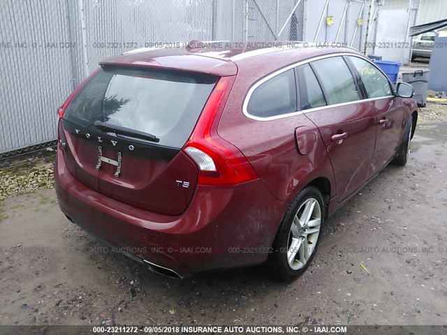 YV140MEB4F1197786 - 2015 VOLVO V60 PREMIER RED photo 4