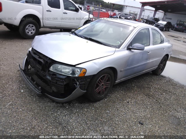 YV1RS592852477686 - 2005 VOLVO S60 2.5T SILVER photo 2