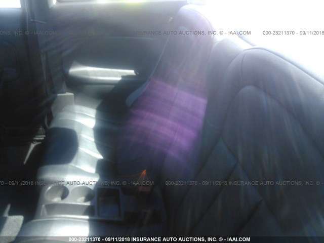 1G8ZY1270XZ237698 - 1999 SATURN SC2 RED photo 8