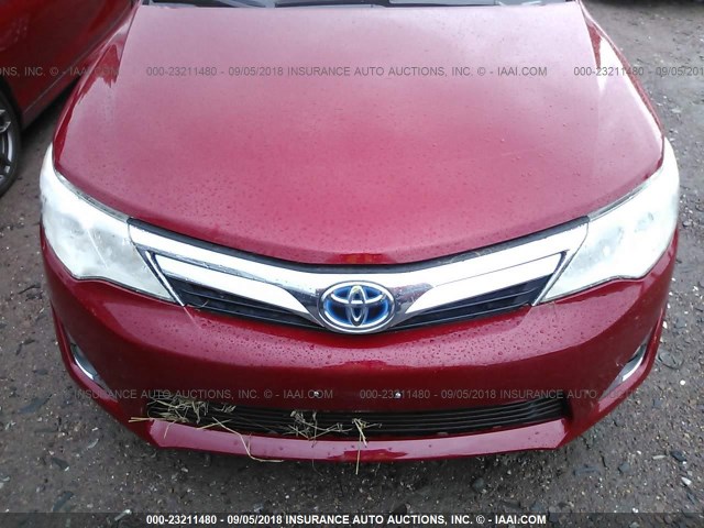 4T1BD1FK9EU139406 - 2014 TOYOTA CAMRY HYBRID/LE/XLE RED photo 6