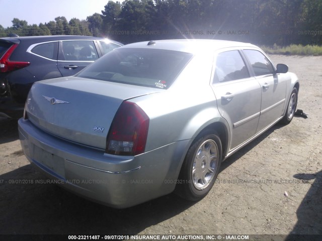 2C3LA53G56H105657 - 2006 CHRYSLER 300 TOURING GREEN photo 4