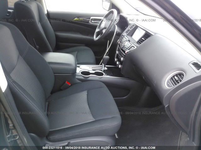 5N1DR2MN4JC636120 - 2018 NISSAN PATHFINDER S/SV/SL/PLATINUM BLACK photo 5