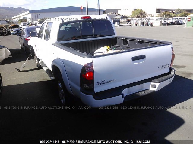 5TEJU62N05Z065829 - 2005 TOYOTA TACOMA DOUBLE CAB PRERUNNER WHITE photo 3