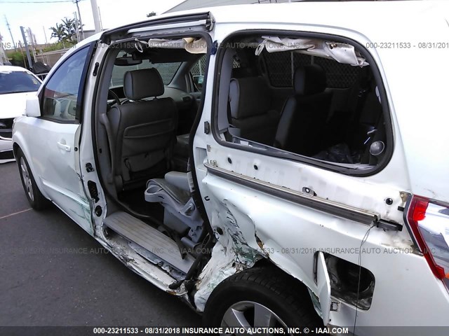 5N1BV28U04N359639 - 2004 NISSAN QUEST S/SE/SL WHITE photo 6