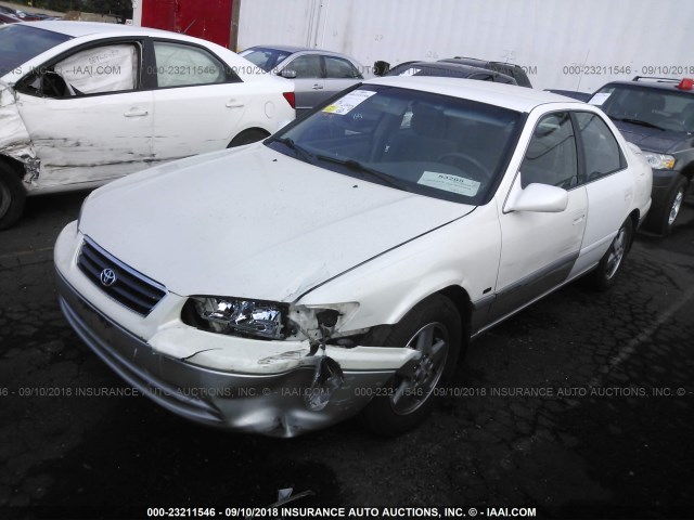 JT2BG22K610546276 - 2001 TOYOTA CAMRY CE/LE/XLE 白色 照片 2