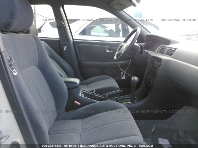 JT2BG22K610546276 - 2001 TOYOTA CAMRY CE/LE/XLE 白色 照片 5