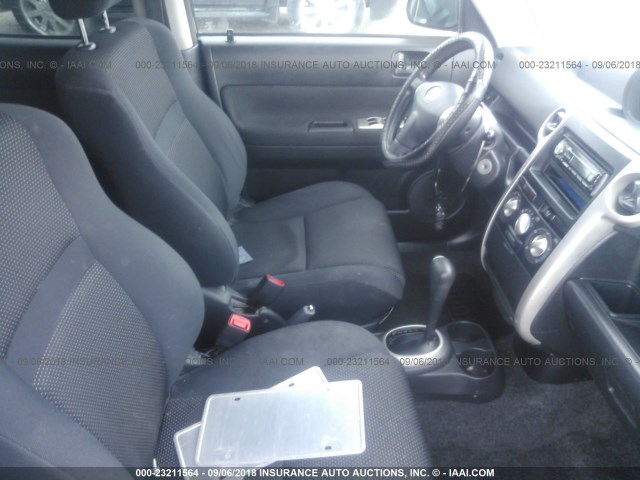JTLKT324650178413 - 2005 TOYOTA SCION XB Lila Foto 5