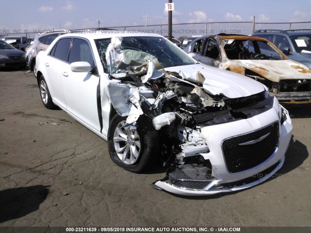 2C3CCAAG2FH828677 - 2015 CHRYSLER 300 LIMITED WHITE photo 1