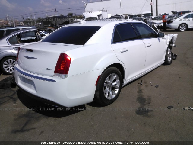 2C3CCAAG2FH828677 - 2015 CHRYSLER 300 LIMITED WHITE photo 4