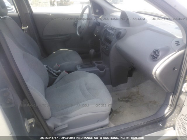 1G8AG52F44Z105277 - 2004 SATURN ION LEVEL 1 SILVER photo 5