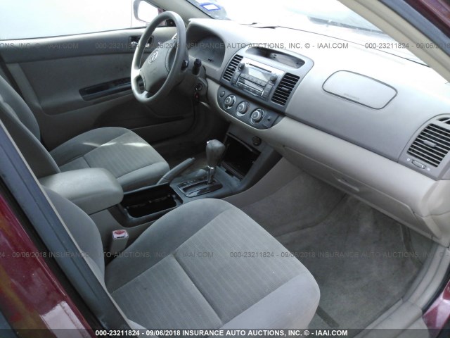 4T1BE32KX5U039488 - 2005 TOYOTA CAMRY LE/XLE/SE Tünd qırmızı foto 5