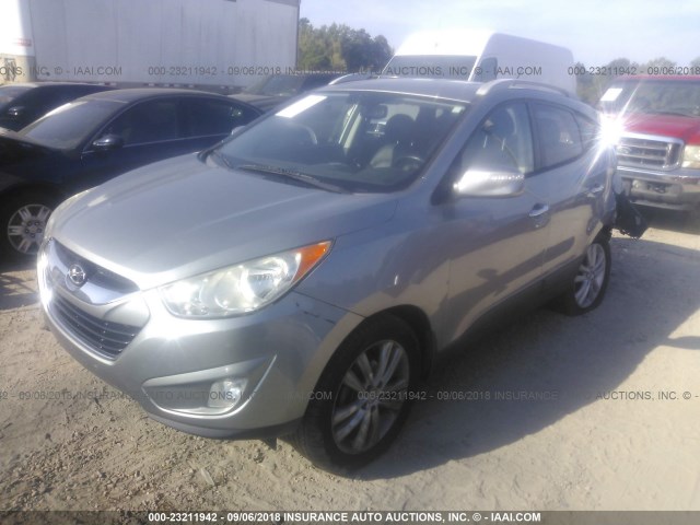 KM8JU3AC8BU194089 - 2011 HYUNDAI TUCSON GLS/LIMITED SILVER photo 2