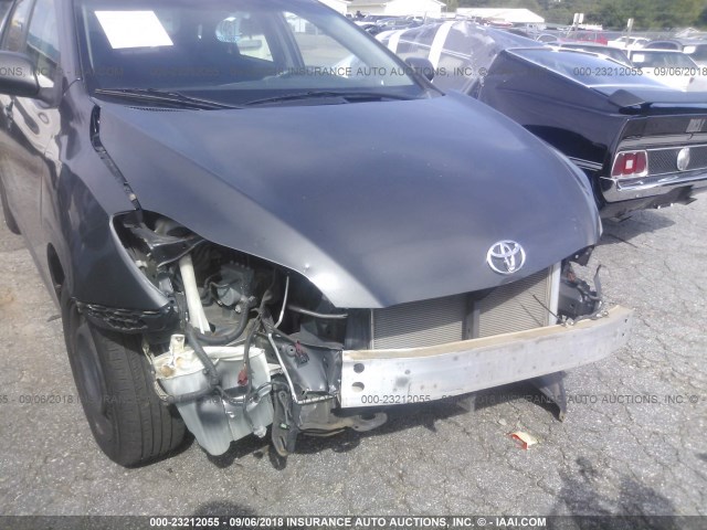 2T1KU4EE3AC328724 - 2010 TOYOTA COROLLA MATRIX  GRAY photo 6