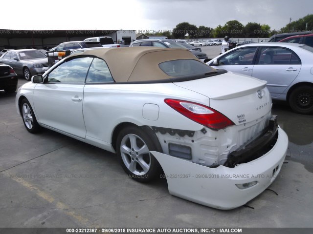 4T1FA38P68U156926 - 2008 TOYOTA CAMRY SOLARA SE/SLE/SPORT WHITE photo 3