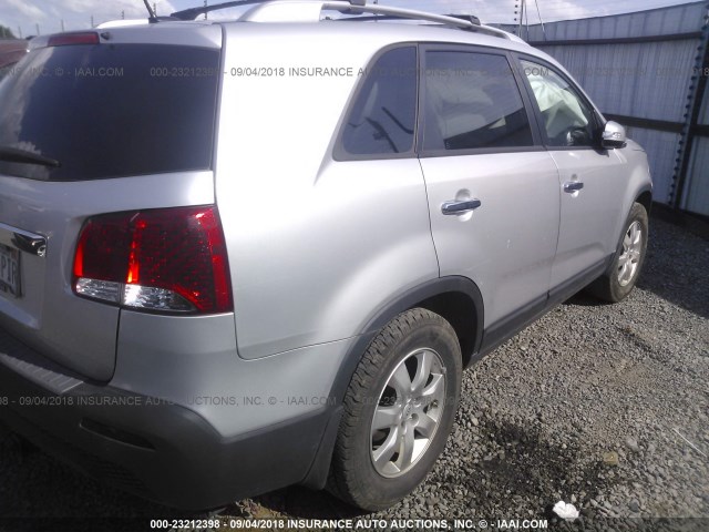 5XYKT3A14BG171193 - 2011 KIA SORENTO LX 灰色 照片 4