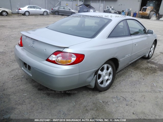 2T1CF28P12C582367 - 2002 TOYOTA CAMRY SOLARA SE/SLE Gümüş foto 4