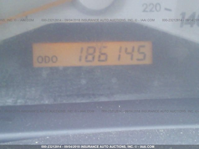 JTKDE177260126793 - 2006 TOYOTA SCION TC 白色 照片 7