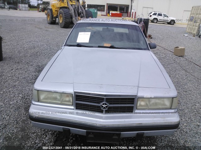 1B3XC46R8LD873206 - 1990 DODGE DYNASTY SILVER photo 6