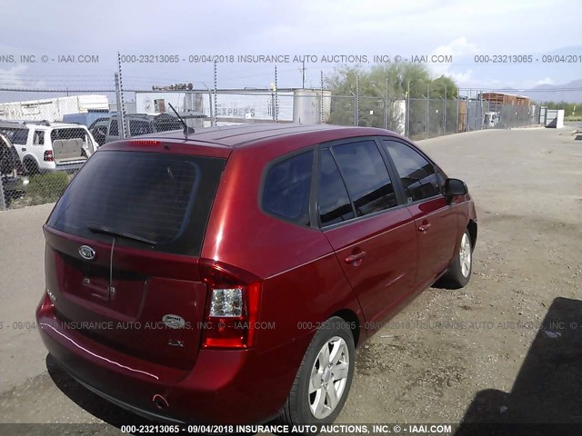 KNAFG525477055528 - 2007 KIA RONDO LX/EX RED photo 4