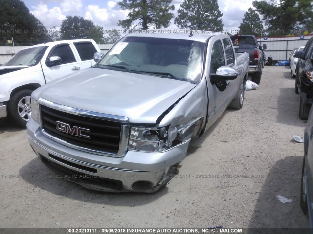 3GTP1VE02BG216626 - 2011 GMC SIERRA C1500 SLE SILVER photo 2