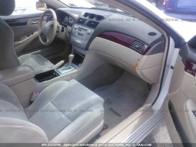 4T1CE38P04U851372 - 2004 TOYOTA CAMRY SOLARA SE/SLE თეთრი ფოტო 5
