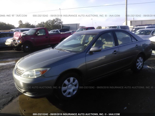 4T1BE32K24U850863 - 2004 TOYOTA CAMRY LE/XLE/SE 灰色 照片 2