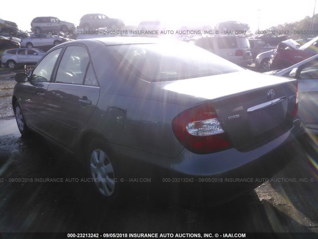 4T1BE32K24U850863 - 2004 TOYOTA CAMRY LE/XLE/SE 灰色 照片 3