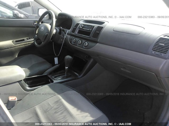 4T1BE32K46U116793 - 2006 TOYOTA CAMRY LE/XLE/SE 银色 照片 5