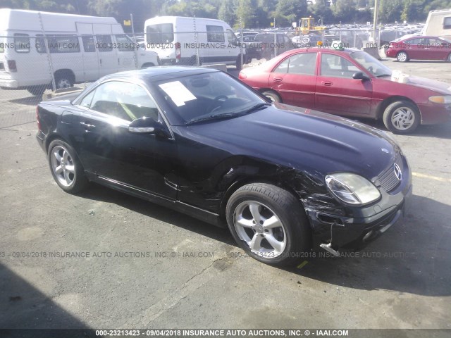 WDBKK65F53F280176 - 2003 MERCEDES-BENZ SLK 320 BLACK photo 1