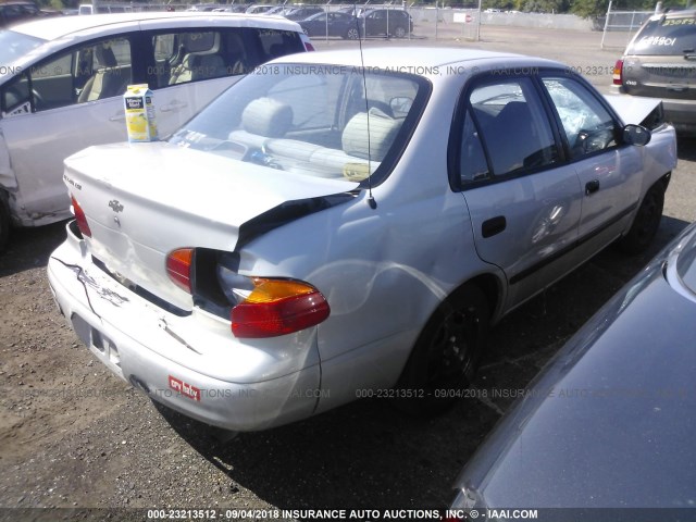 1Y1SK52861Z432183 - 2001 CHEVROLET GEO PRIZM LSI SILVER photo 4
