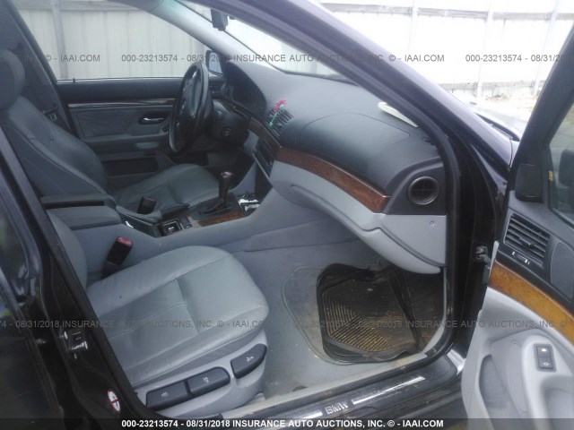 WBADT63471CF05480 - 2001 BMW 530 I AUTOMATIC BLACK photo 5