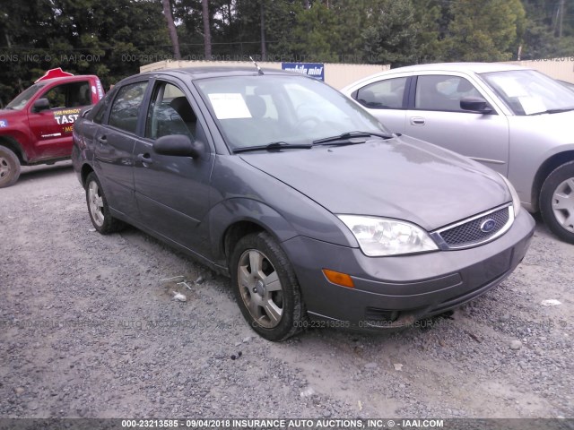 1FAHP34N27W150131 - 2007 FORD FOCUS ZX4/S/SE/SES 灰色 照片 1