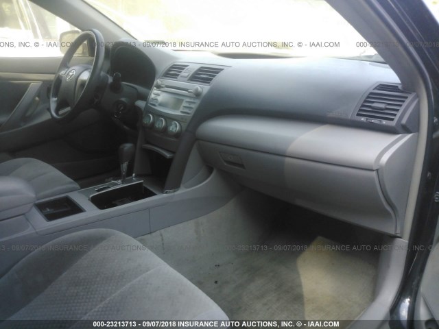 4T1BE46K39U408147 - 2009 TOYOTA CAMRY SE/LE/XLE BLACK photo 5