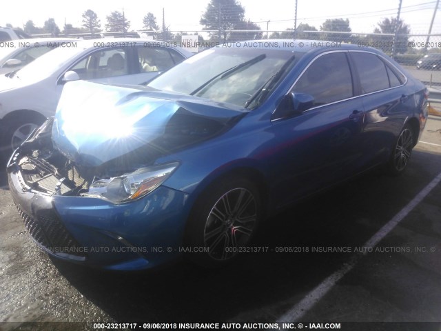 4T1BF1FK6GU516951 - 2016 TOYOTA CAMRY LE/XLE/SE/XSE 蓝色 照片 2