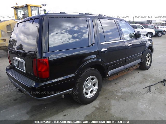 5LMPU28L4WLJ37651 - 1998 LINCOLN NAVIGATOR BLACK photo 4